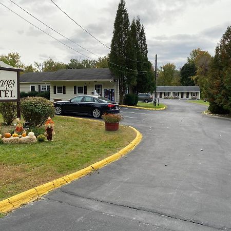Villager Motel Уилямстаун Екстериор снимка