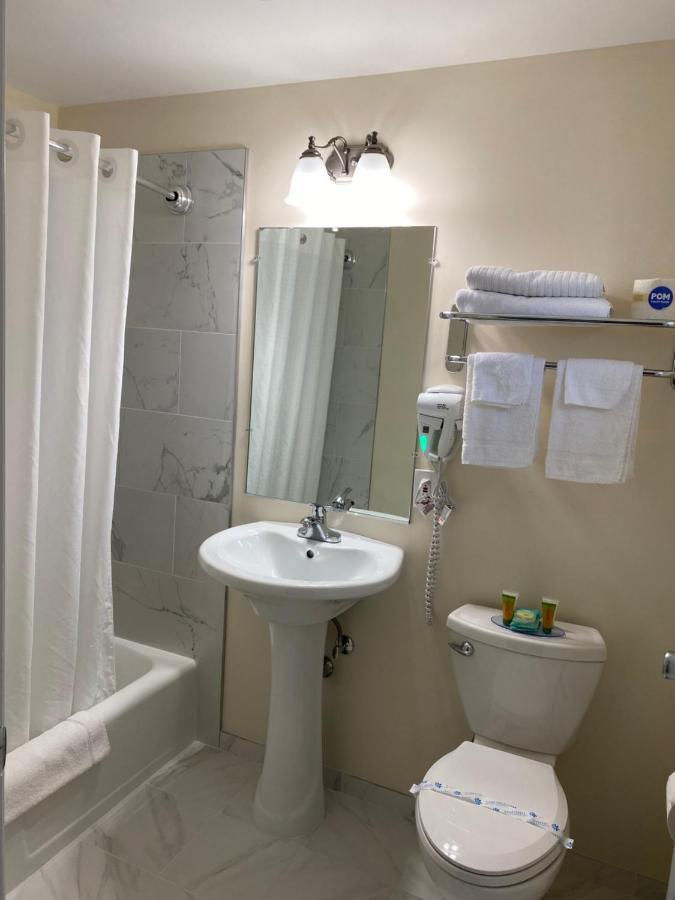 Villager Motel Уилямстаун Екстериор снимка